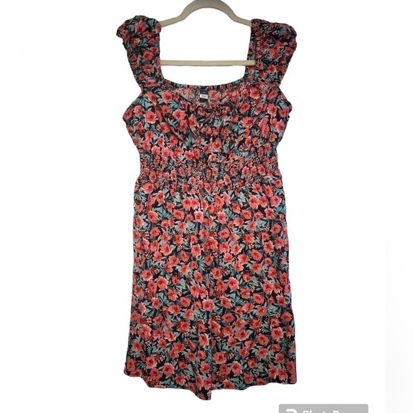 - NWT - Old Navy waist defined floral dress - sleeveless - size M - Picture 2 of 6
